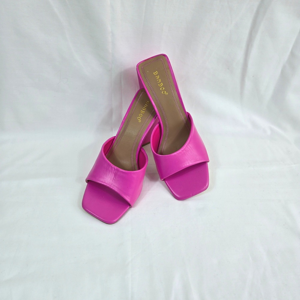 Bamboo Wmn Pink Faux Leather Open Toe Block Heel Mule Sandals 9 NWOT Barbiecore
